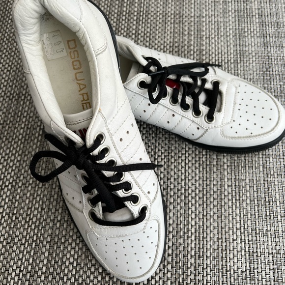 Men’s “Dsquared2” White Sneakers